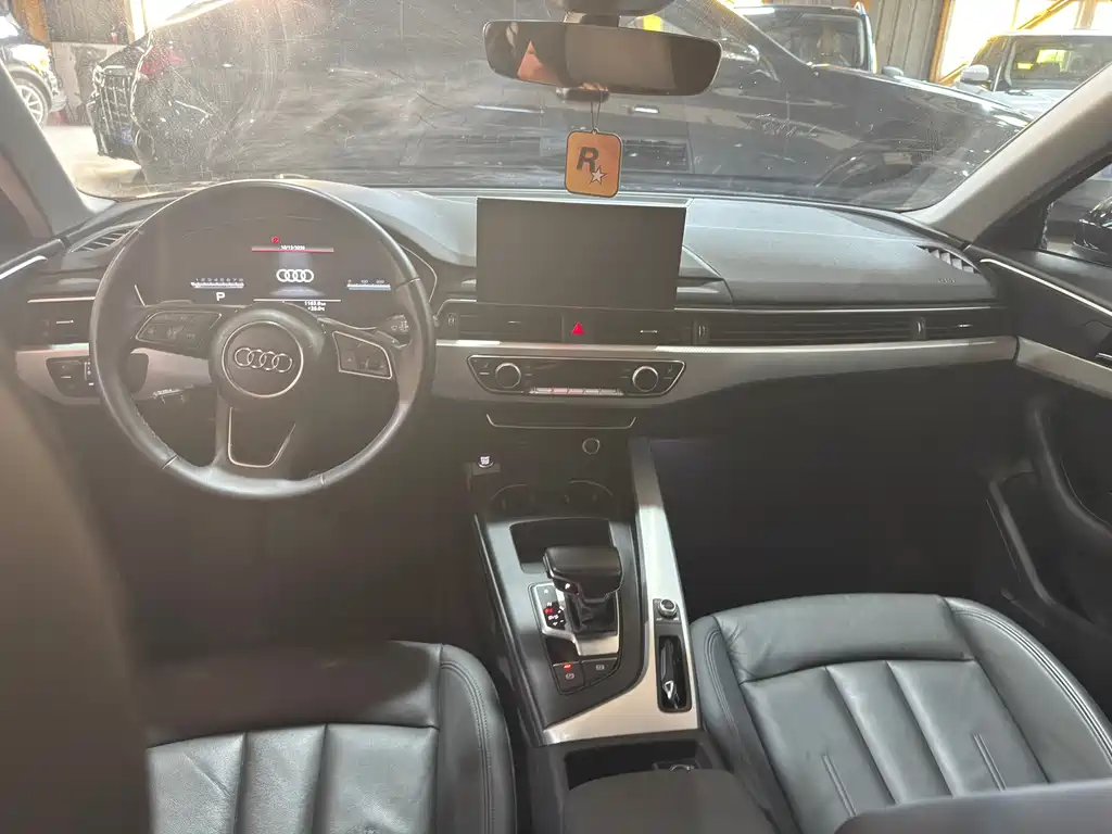 Audi A4 (Import) — миниатюра 6
