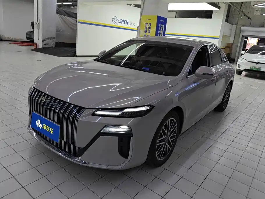 Roewe M7 DMH