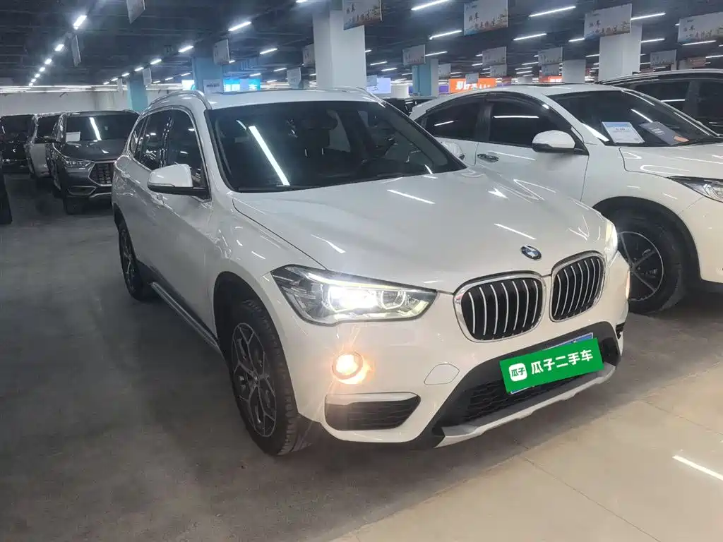 BMW  X1