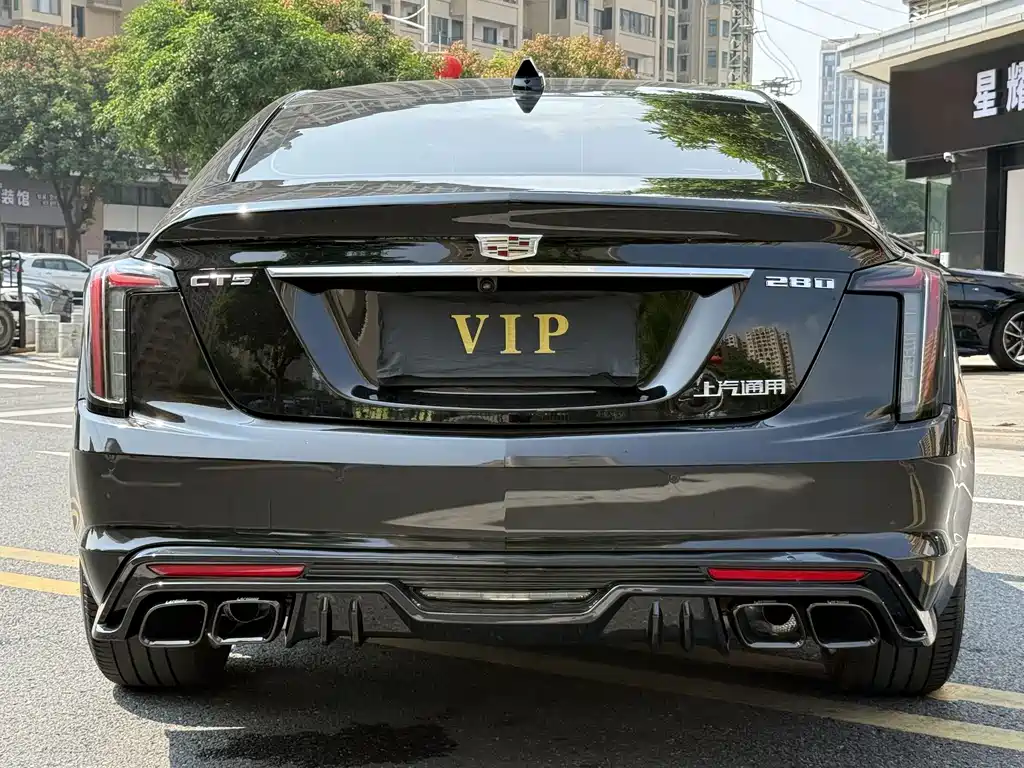 Cadillac CT5 — миниатюра 4