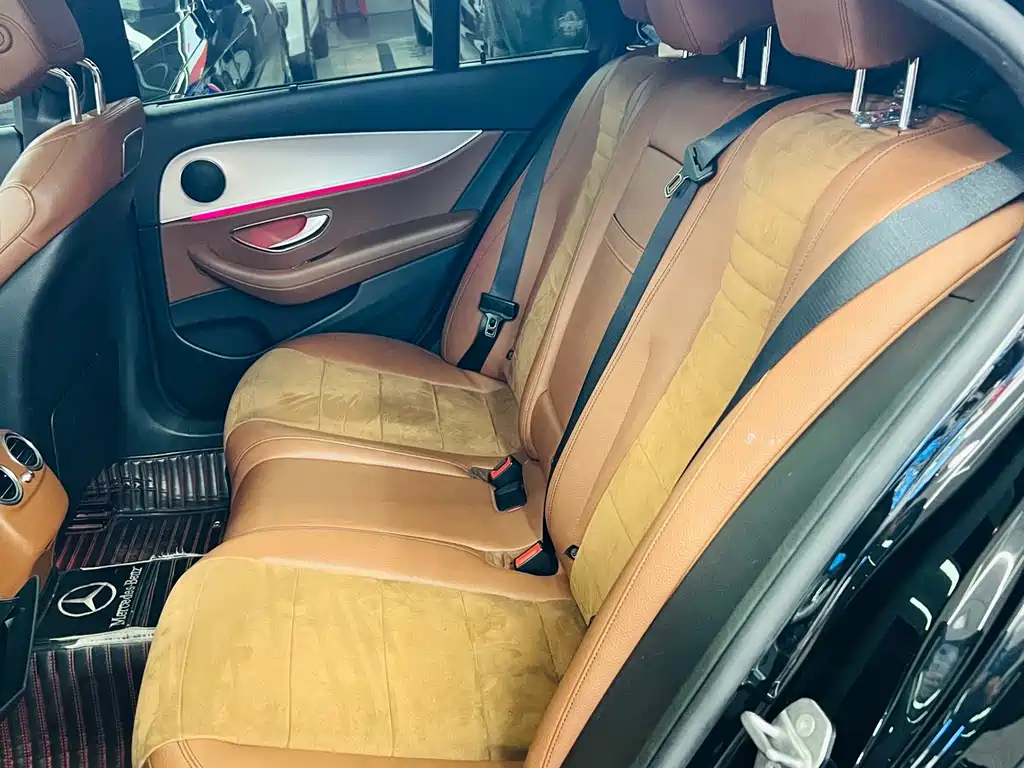 Mercedes-Benz E-Class — миниатюра 7
