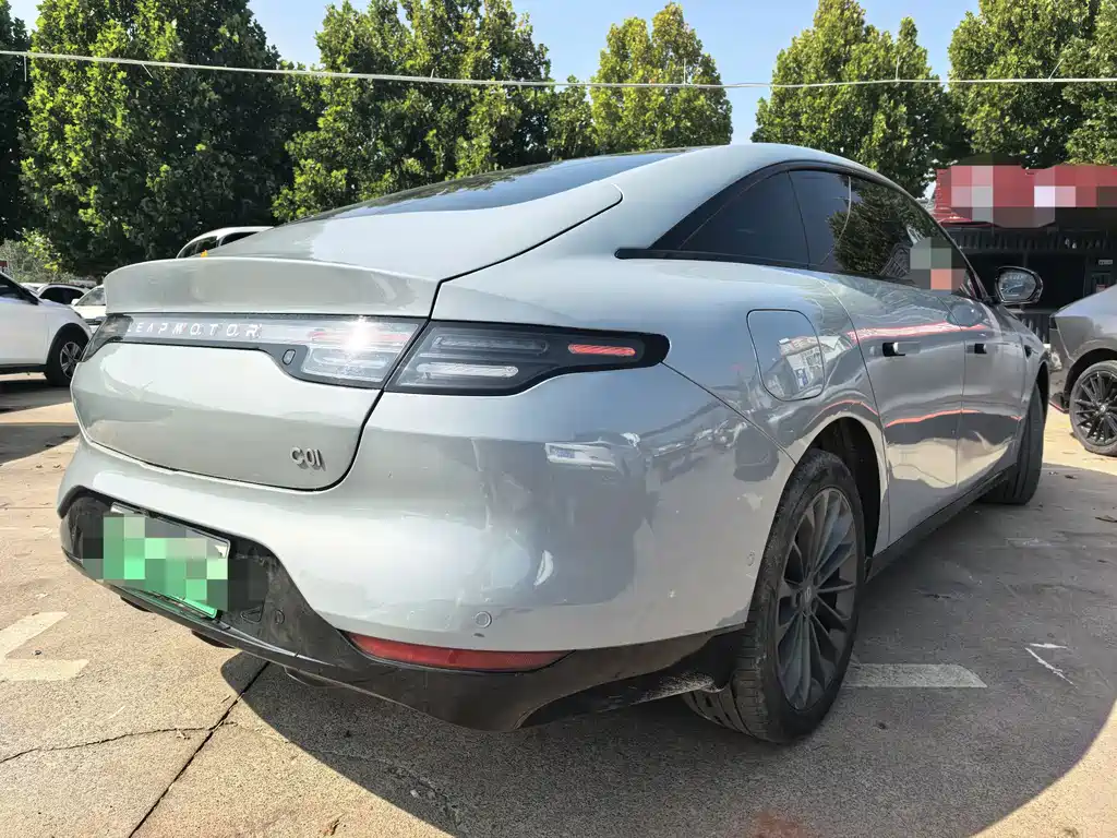 Leapmotor Leapmotor C01 — миниатюра 11