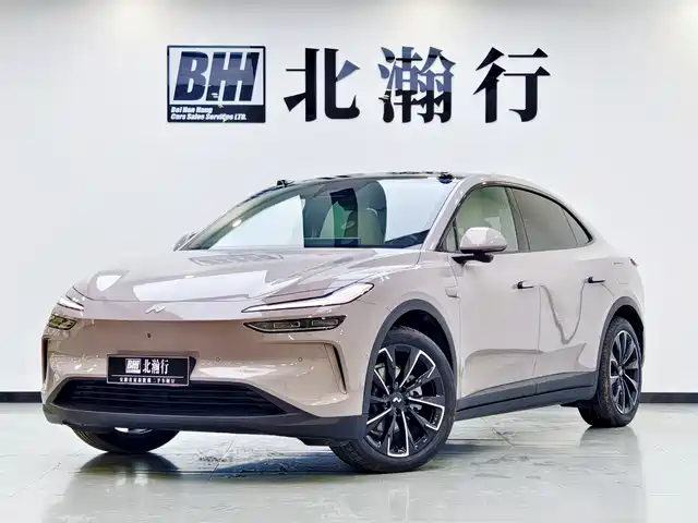 2025 Nio L60