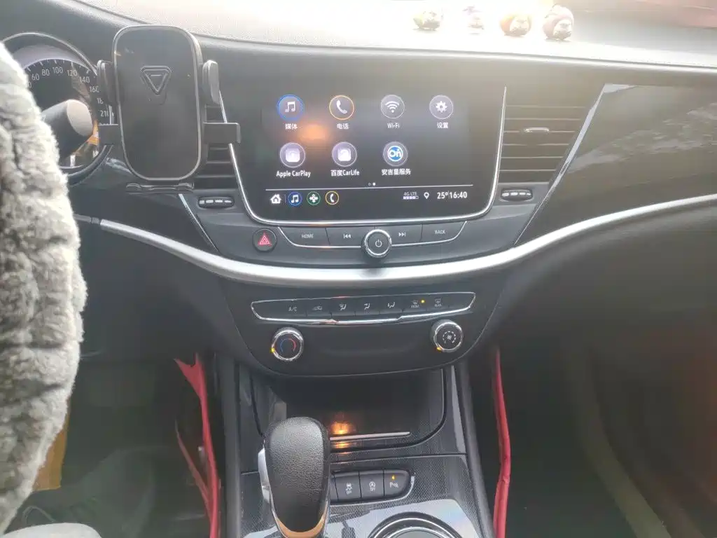 Buick Verano — миниатюра 14