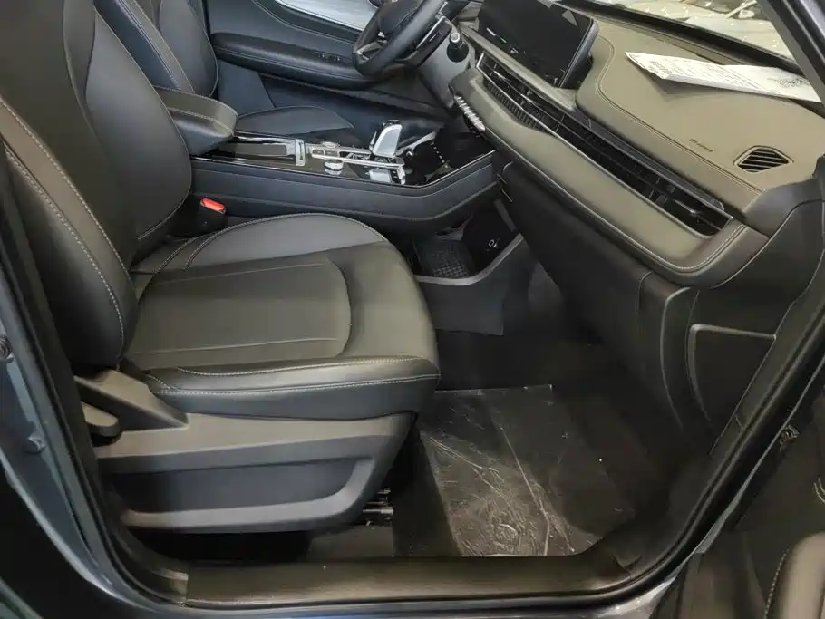 Chery Tiggo 8 PLUS — миниатюра 8