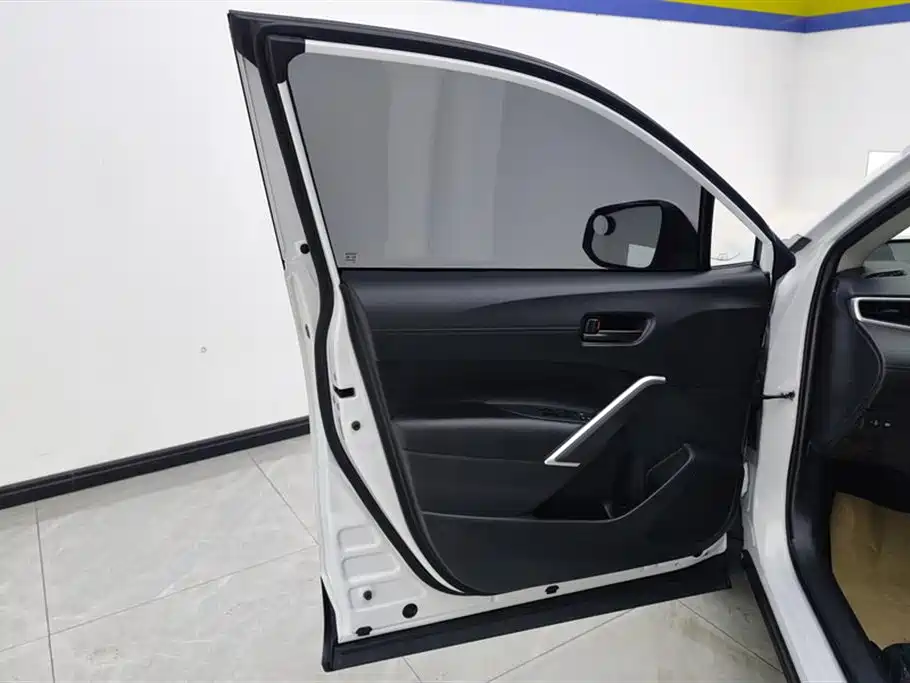 TOYOTA COROLLA SHARP AMPLIFIER