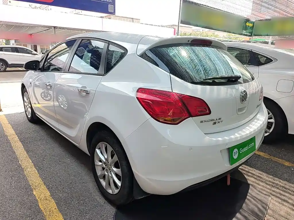 Buick Excelle — миниатюра 5