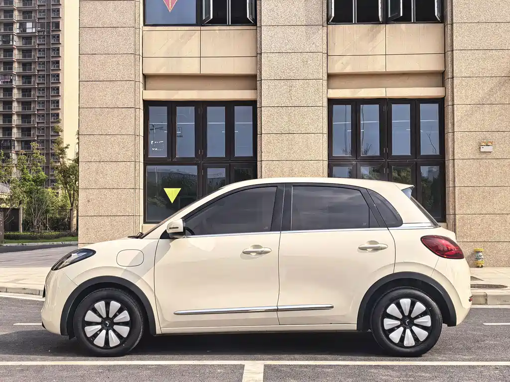 Wuling Bingo — миниатюра 8
