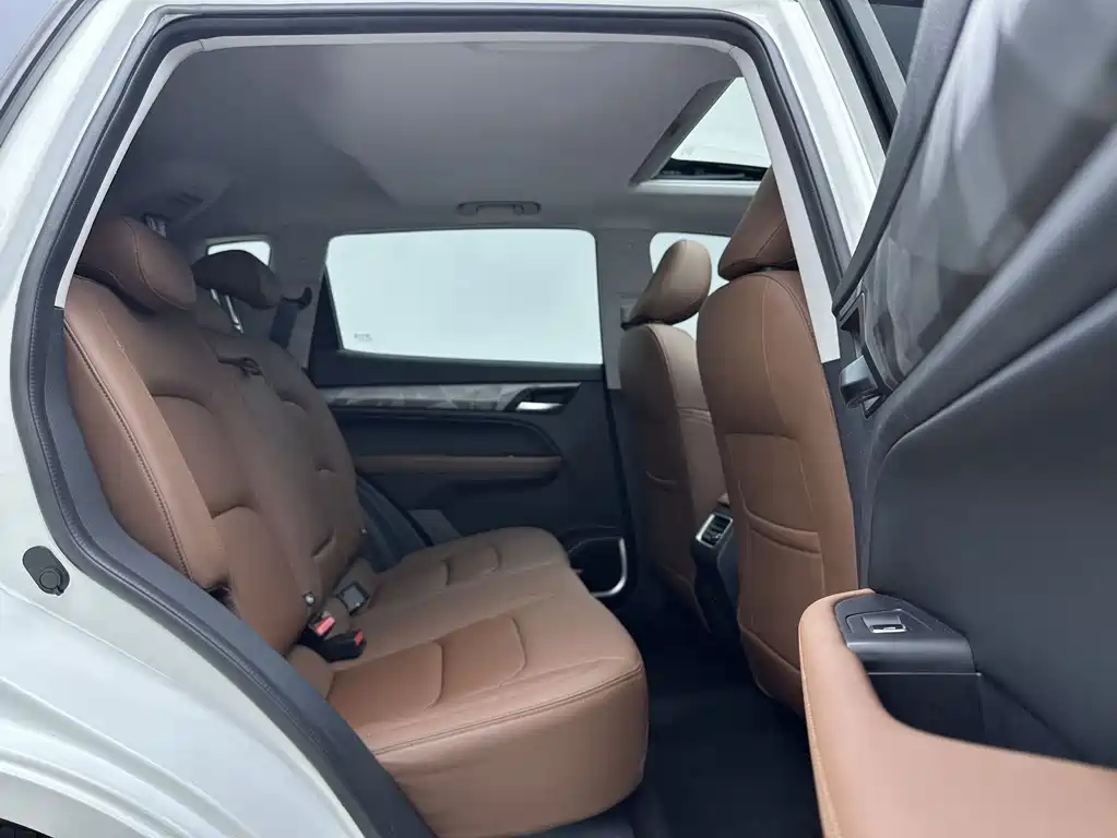 Geely Vision X6 — миниатюра 10