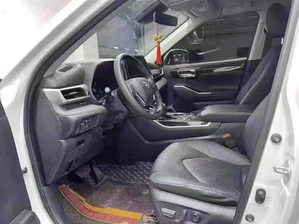 Toyota Highlander — миниатюра 4