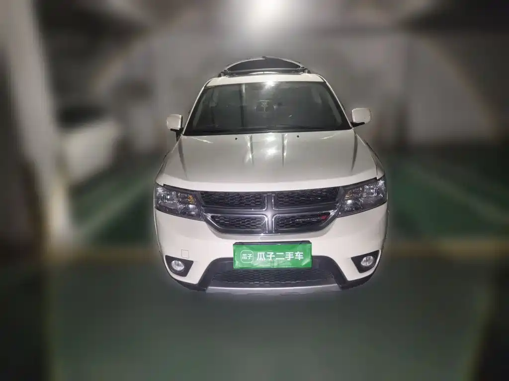 Dodge Journey — миниатюра 2