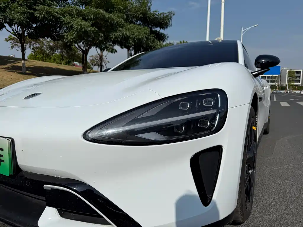 XIAOMI CAR XIAOMI SU7