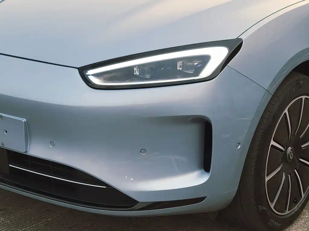 AITO AITO M5 — миниатюра 4