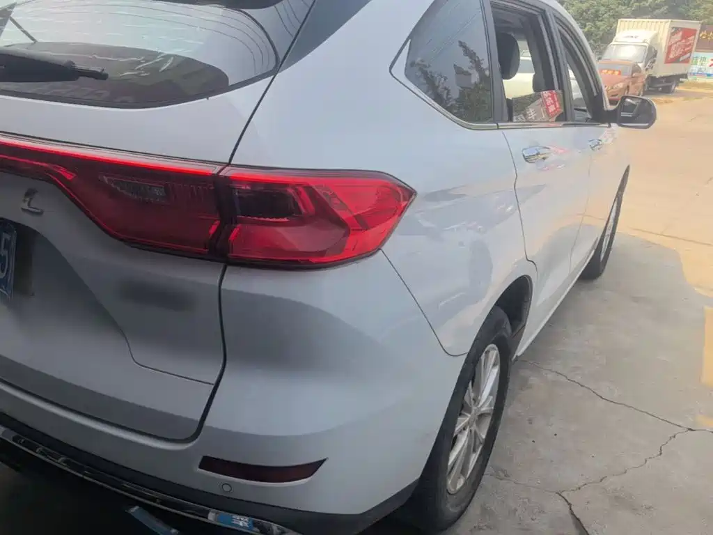 Haval M6 — миниатюра 8