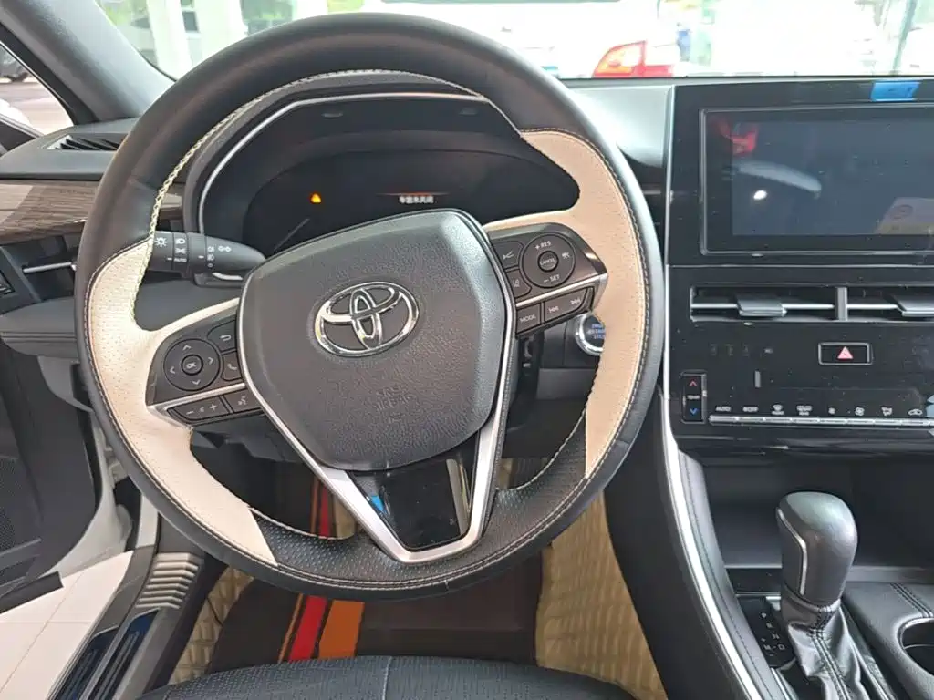 Toyota Avalon — миниатюра 11
