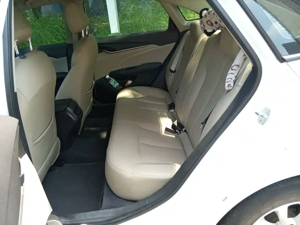 Buick Excelle — миниатюра 18