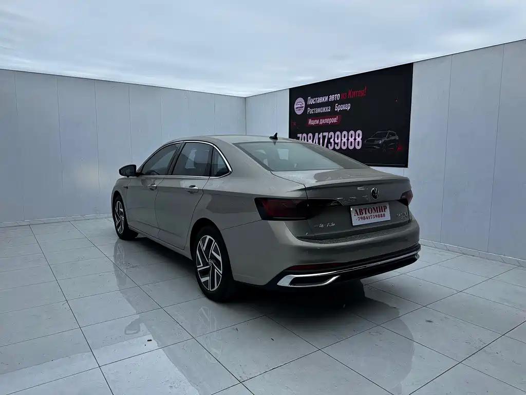 Volkswagen Sagitar — миниатюра 8
