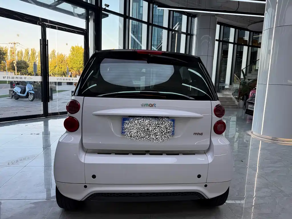 smart Smart Fortwo — миниатюра 10