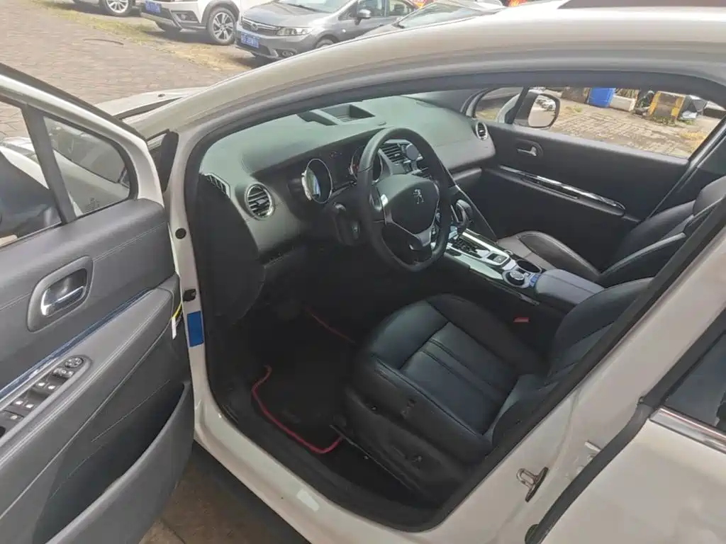 Peugeot 3008 — миниатюра 16