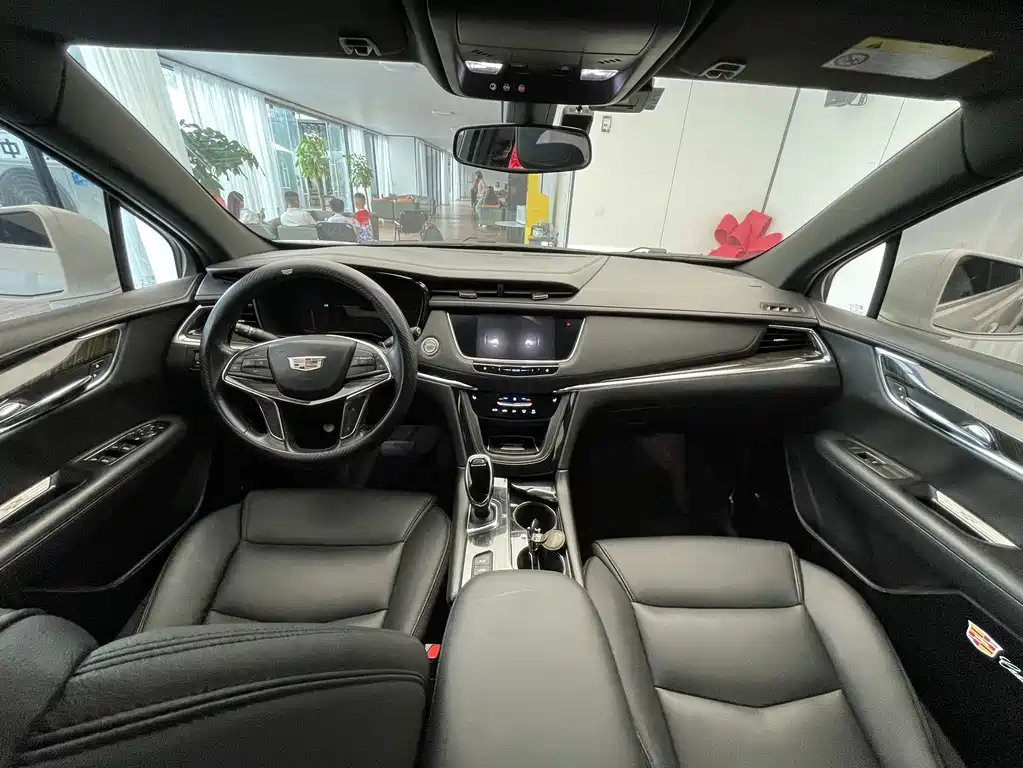 Cadillac XT5 — миниатюра 14