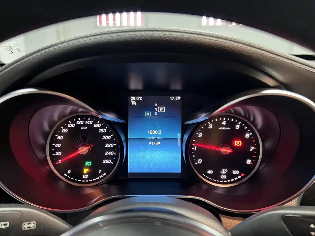 Mercedes-Benz GLC — миниатюра 5