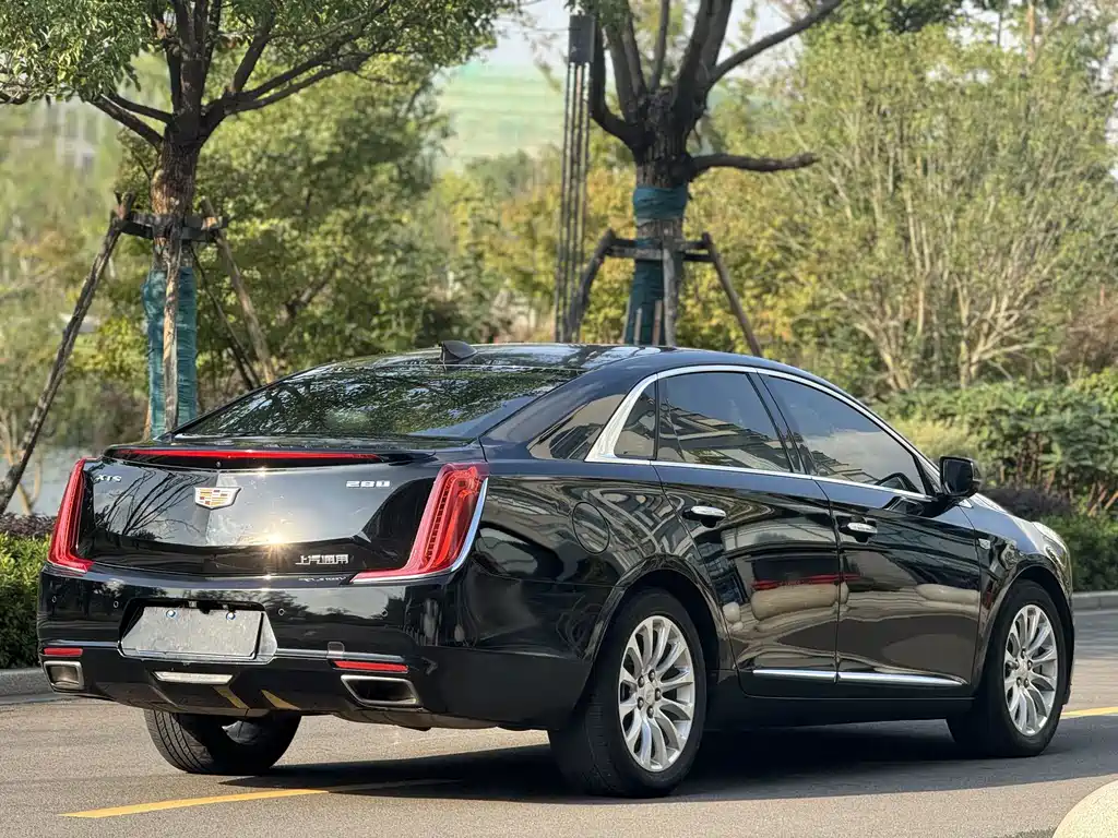 Cadillac XTS — миниатюра 11
