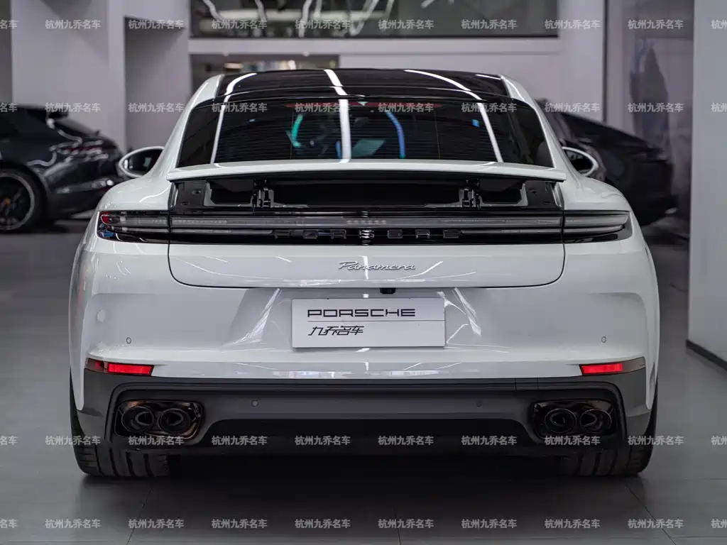 Porsche Panamera — миниатюра 6
