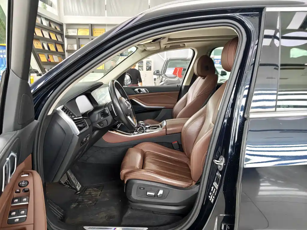 BMW X5 (Import) — миниатюра 4
