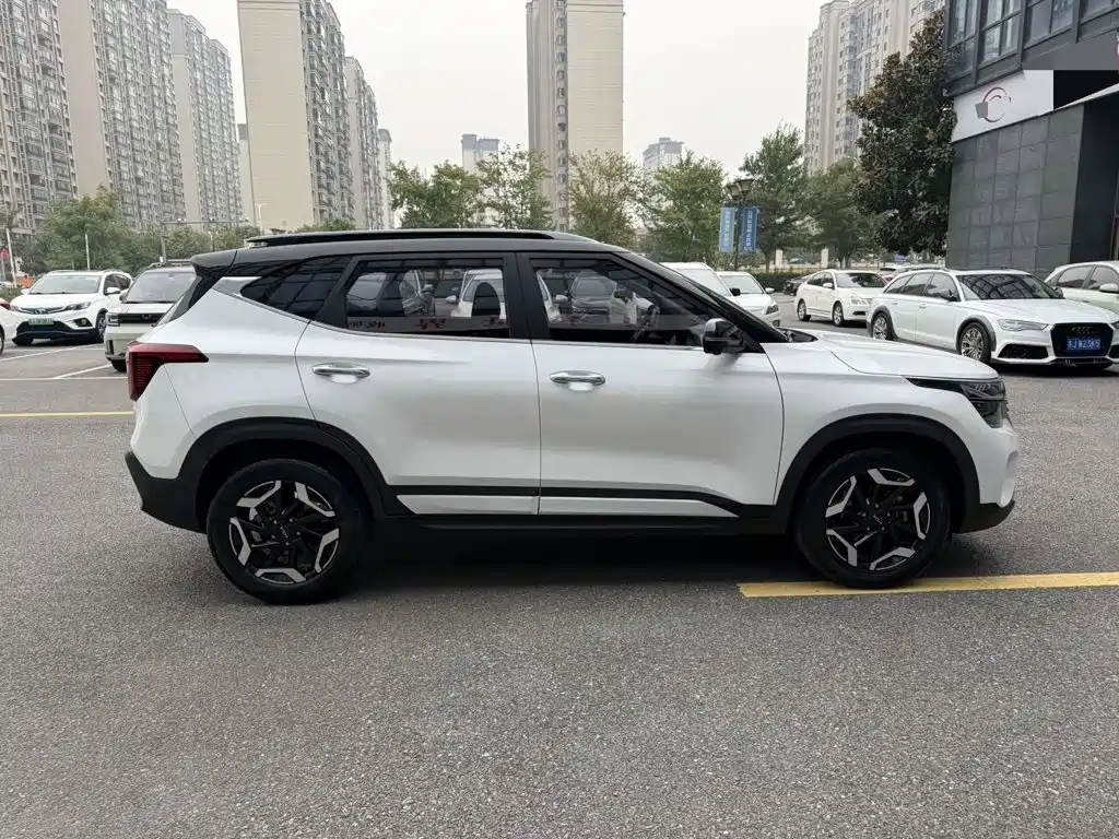 Kia Seltos — миниатюра 7