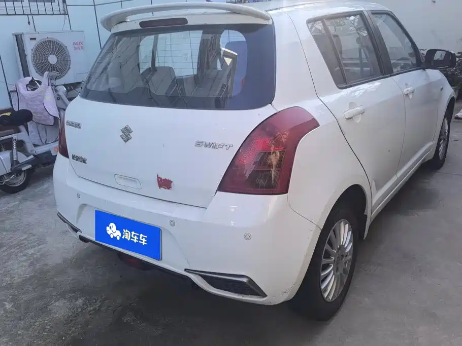 Suzuki Swift — миниатюра 3