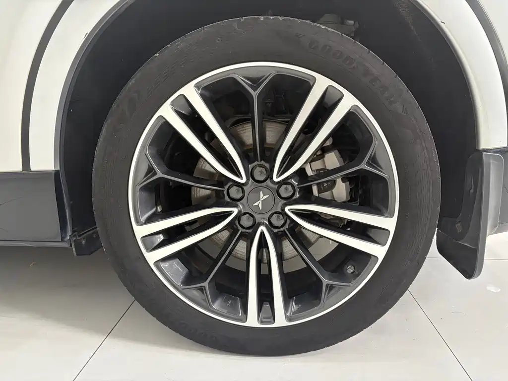 XPeng G6 — миниатюра 20