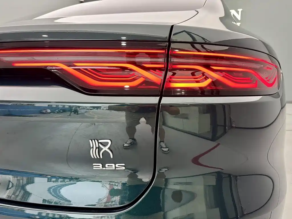 BYD Han — миниатюра 6