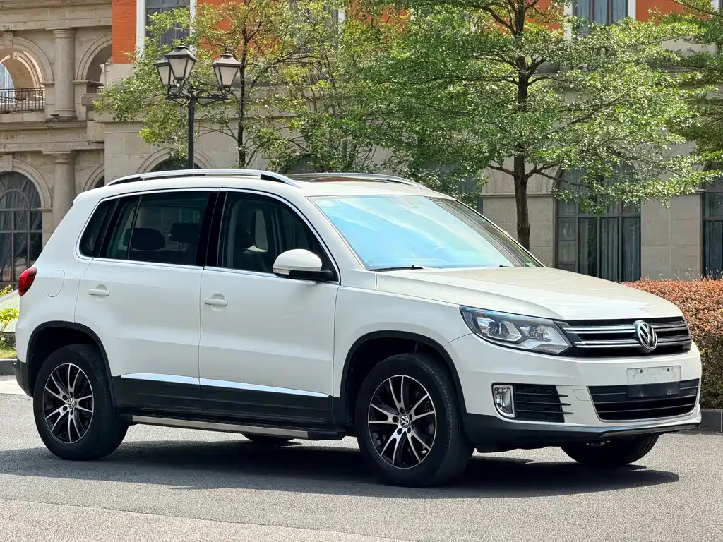 Volkswagen Tiguan — миниатюра 17
