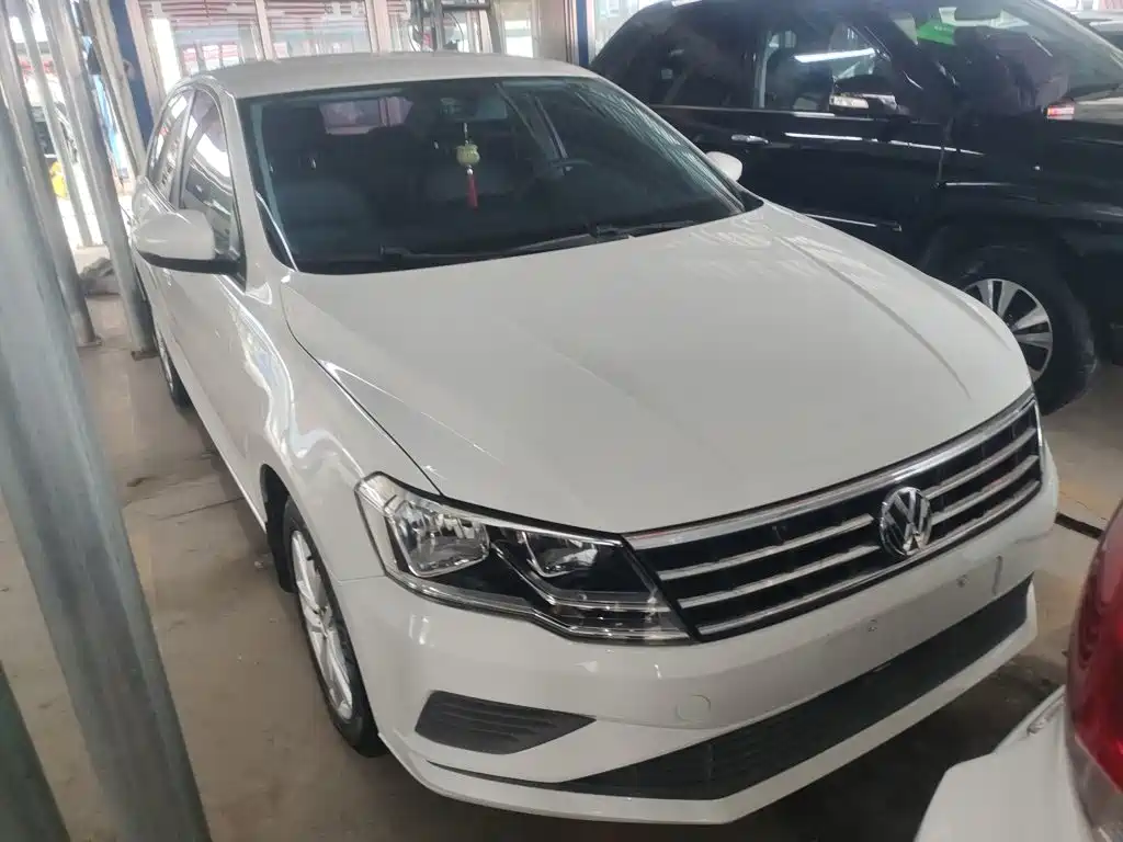 Volkswagen Jetta — миниатюра 4