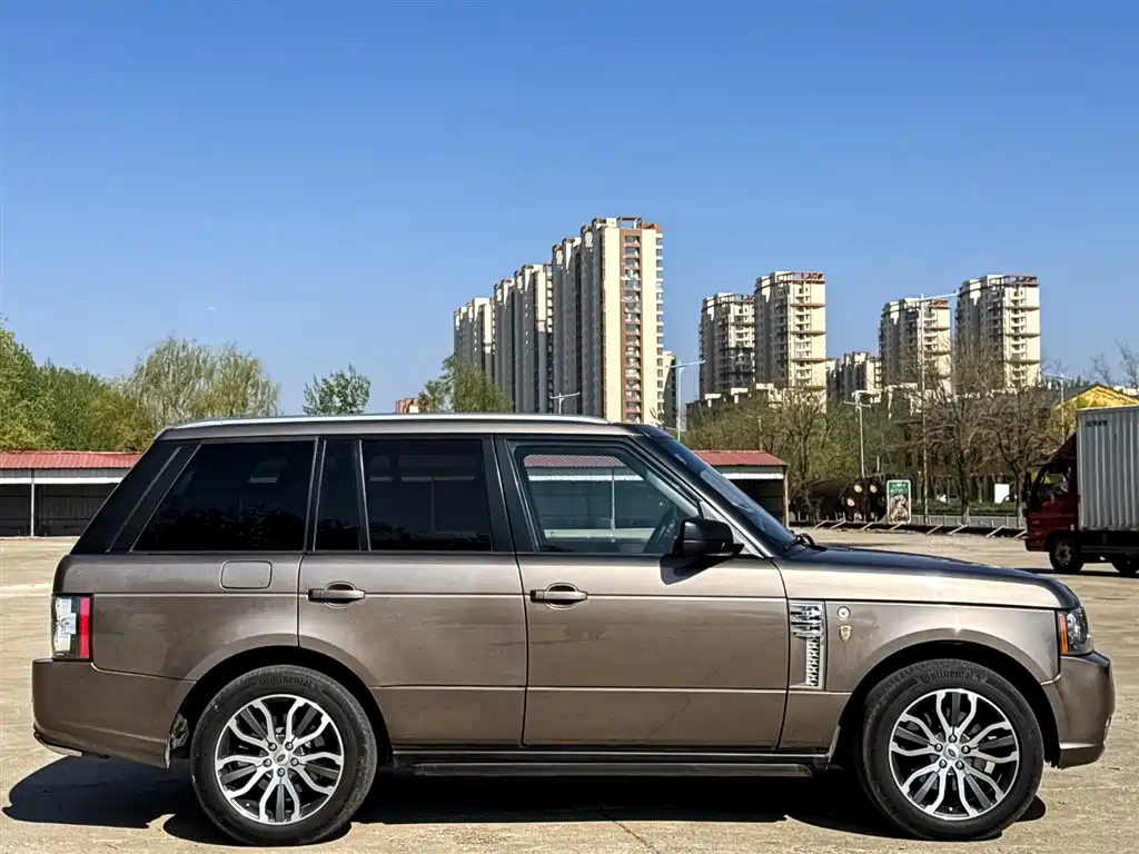 Land Rover Range Rover 2010 3.6 TDV8 HSE