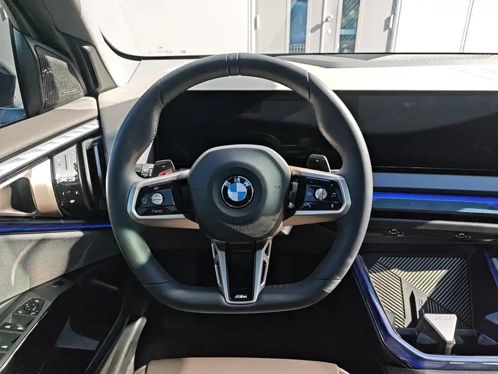 BMW X3 — миниатюра 6