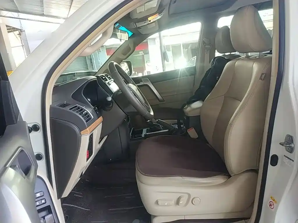 Toyota Prado — миниатюра 15