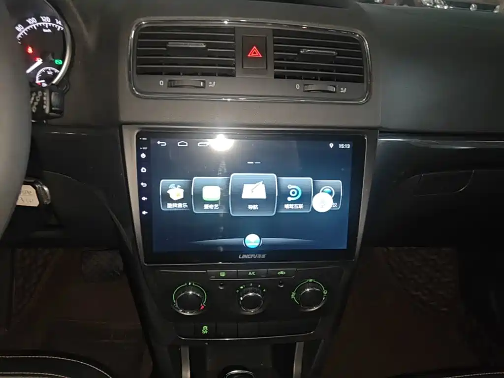 Skoda Yeti — миниатюра 13