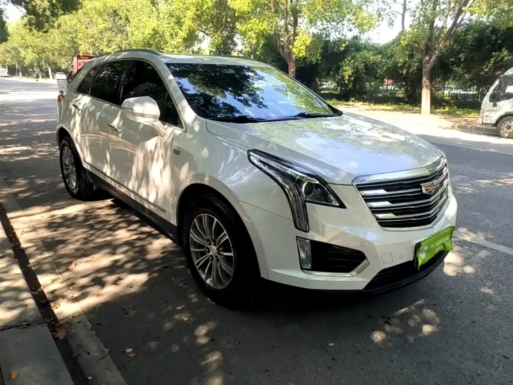 Cadillac XT5 — миниатюра 4