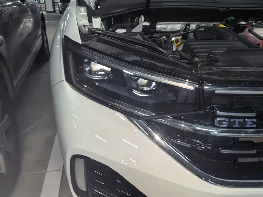 Volkswagen Tayron GTE — миниатюра 7