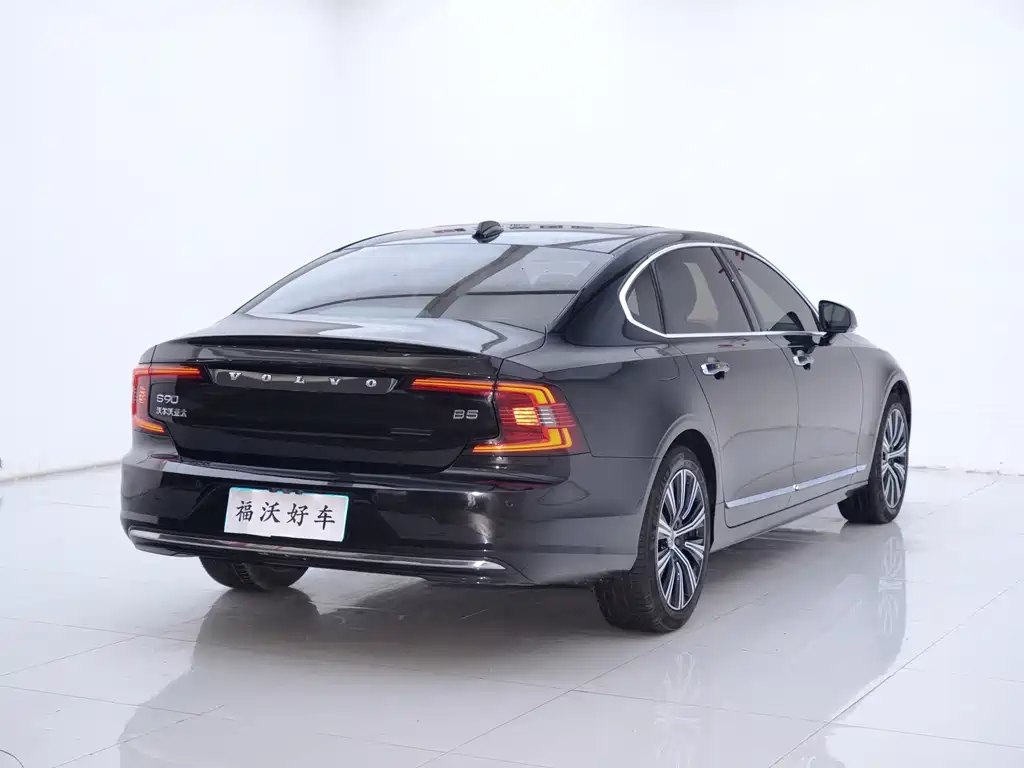 Volvo S90 — миниатюра 4