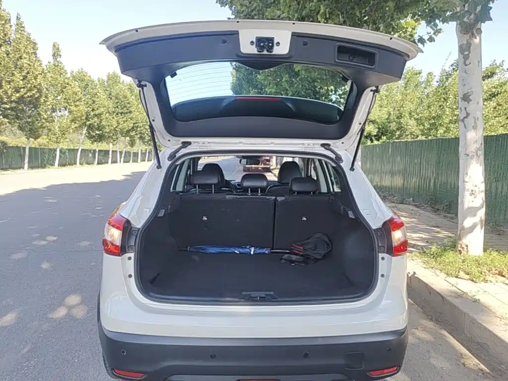 Nissan Qashqai — миниатюра 19