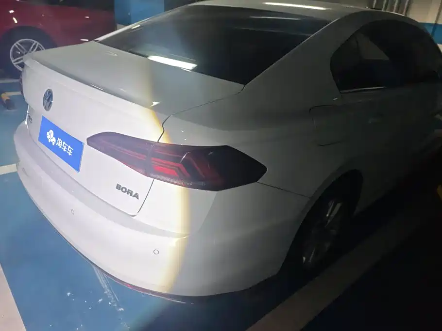 Volkswagen Bora — миниатюра 3
