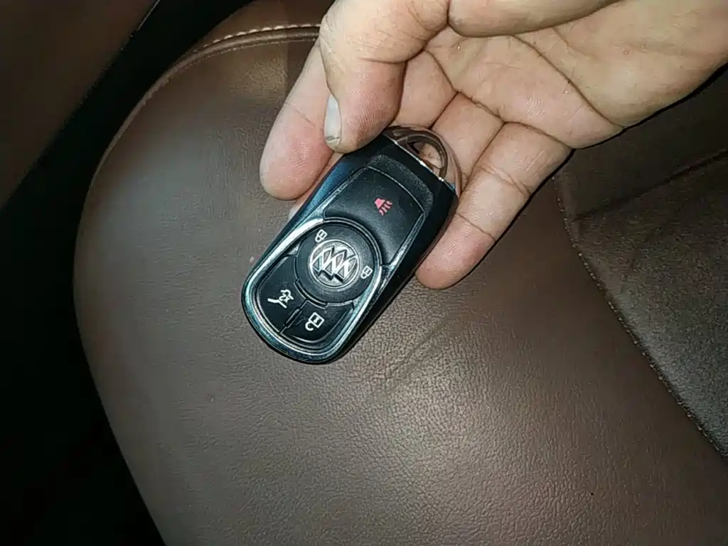 Buick Envision Plus — миниатюра 9