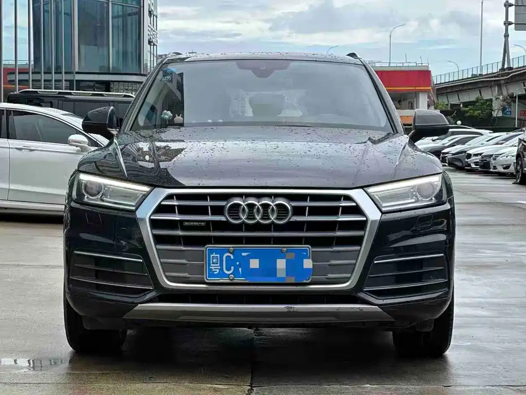 Audi Q5L — миниатюра 2