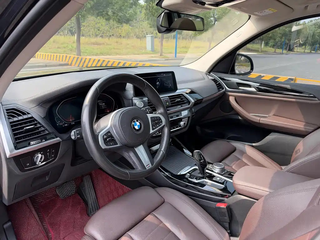 BMW X3 — миниатюра 11