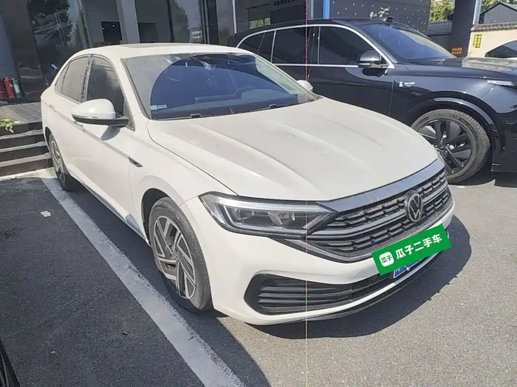 Volkswagen Sagitar — миниатюра 4