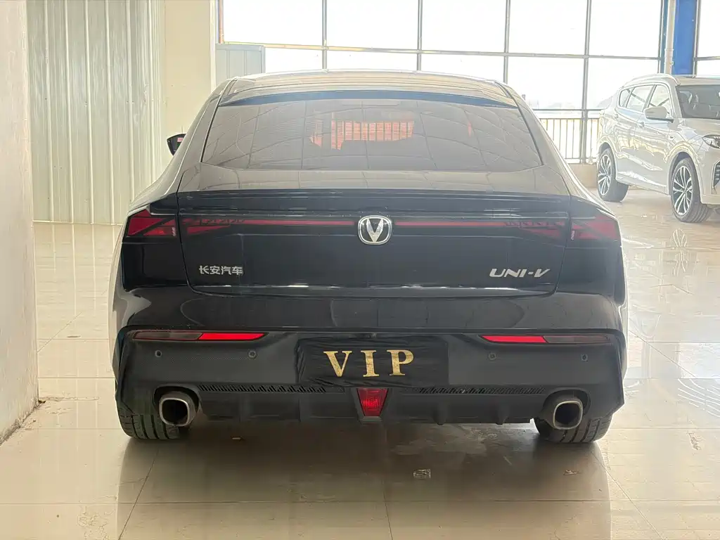 Changan UNI-V — миниатюра 9