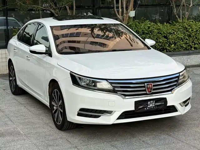 Roewe i6