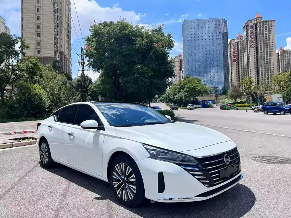 Nissan Teana — миниатюра 3